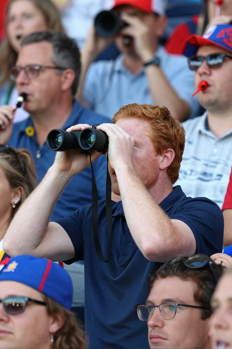 Photify AI prompt preview for Faby's Fan Day pack - 240 - 2026-04-15T23:40:45.737Z